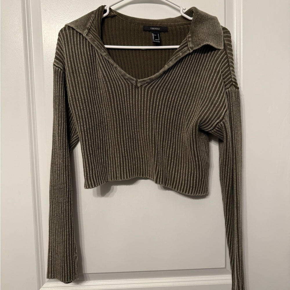Forever21 Cropped Sweater